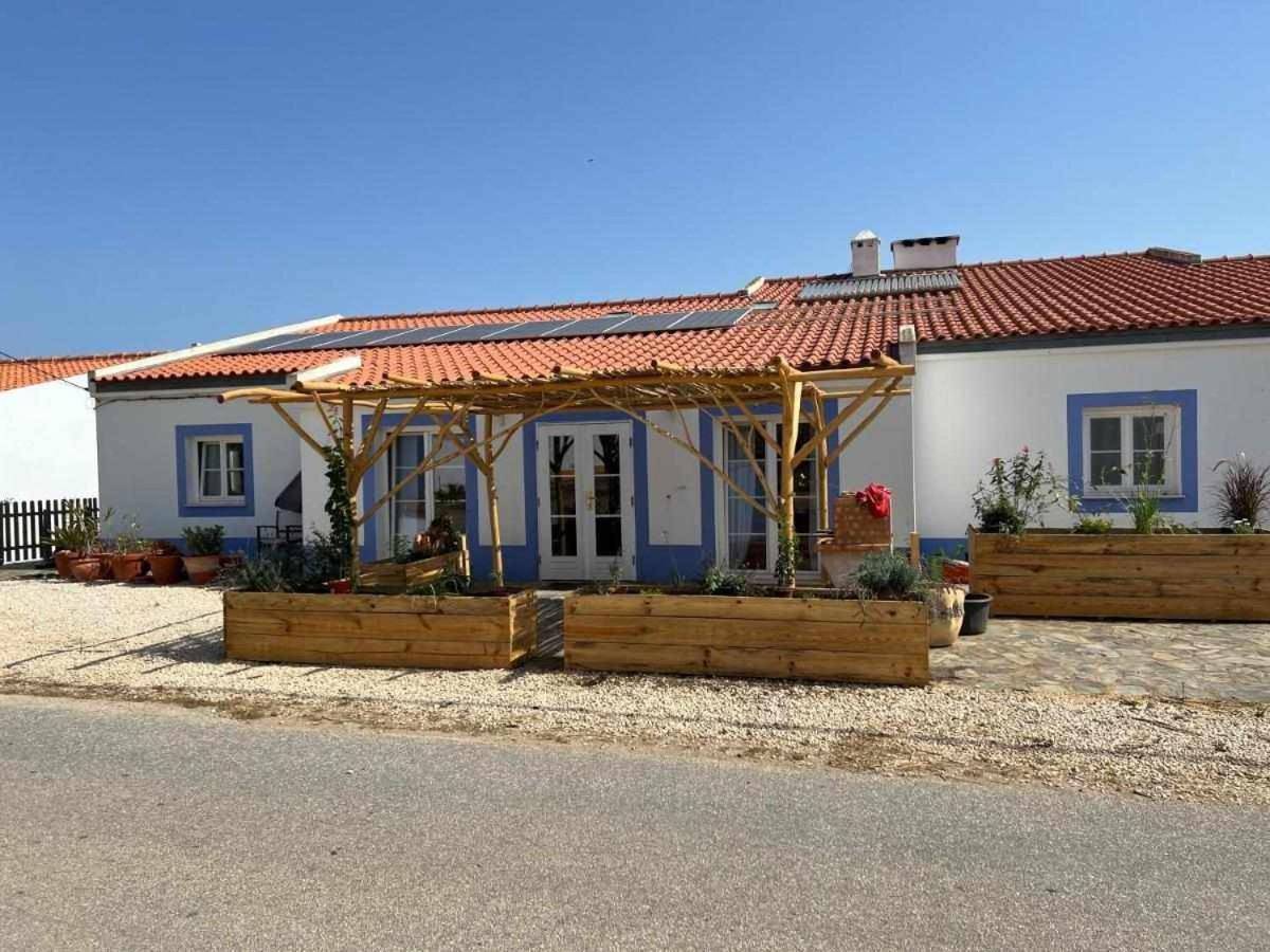 Casa Presente Guesthouse Carrapateira Exterior foto